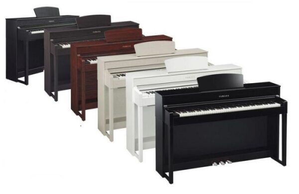 yamaha clavinova 645(piano). - Image 2